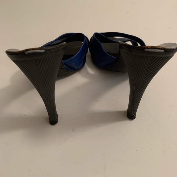 “HOST PICK” Vintage Charles Jourdan Paris Sandals. - Picture 3 of 6